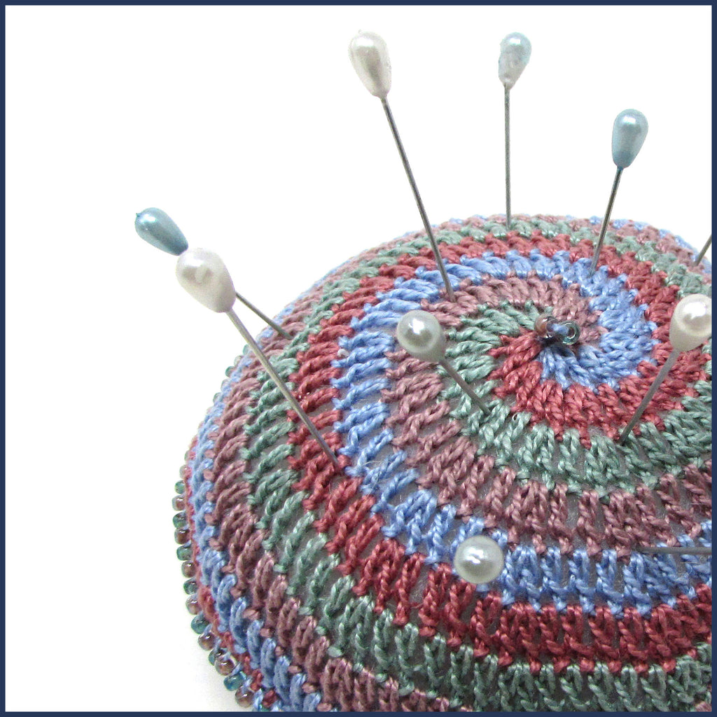 crochet pin cushion with pins