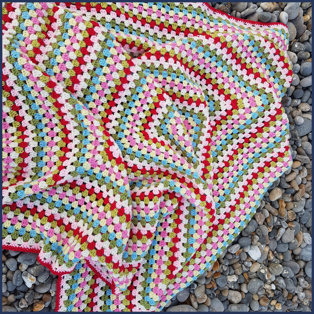 Great Granny Crochet Blanket Kit - Retro Edition