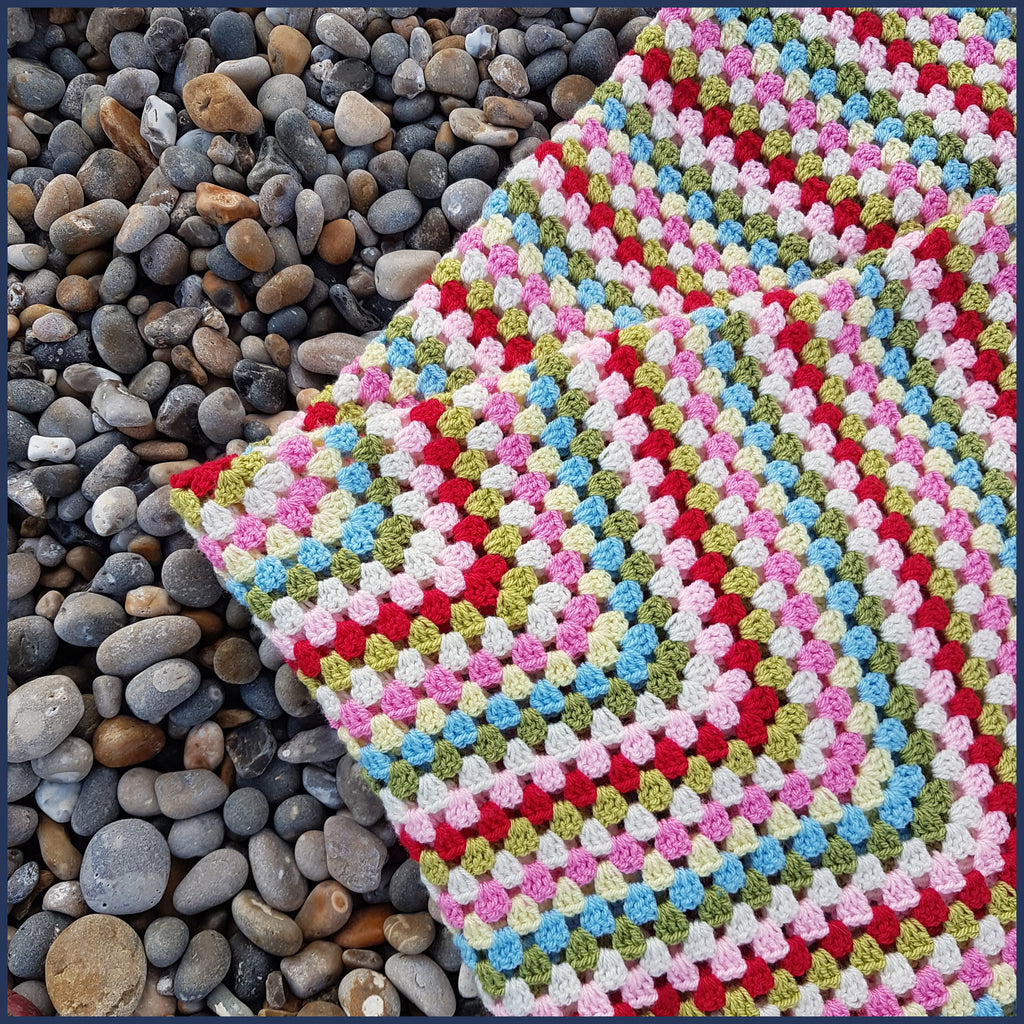 Great Granny Crochet Blanket Kit - Retro Edition