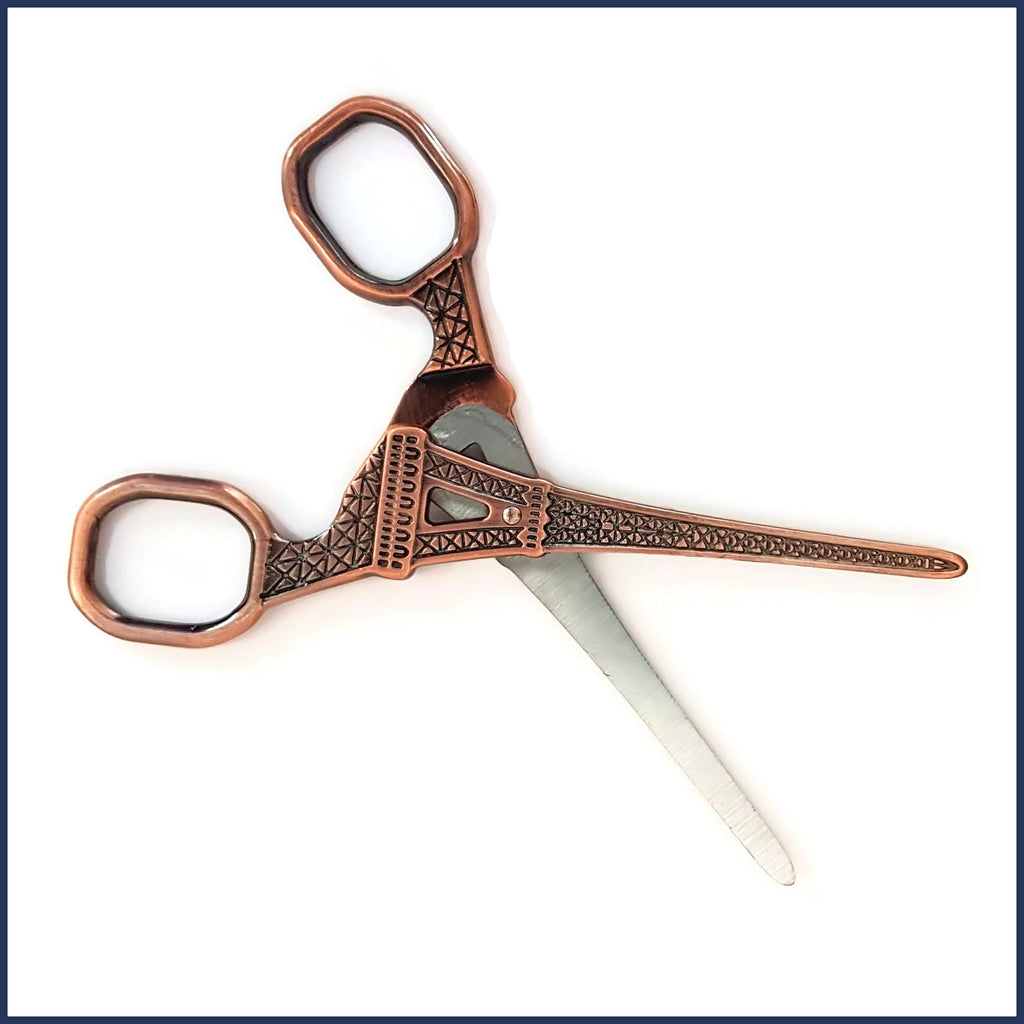 Tour Eiffel Scissor and Stitch Marker Set